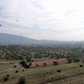 air-balloons-over-valley_34432439184_o.jpg