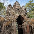 angkor-thom-gate_38929502365_o.jpg